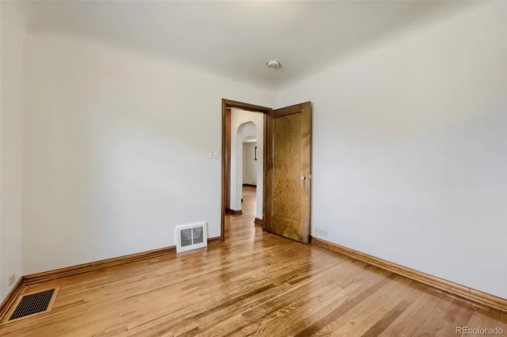 4907 Sherman Street Denver CO 80216