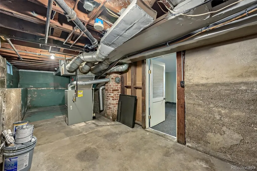 4907 Sherman Street Denver CO 80216