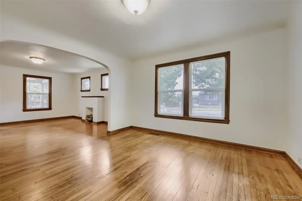 4907 Sherman Street Denver CO 80216