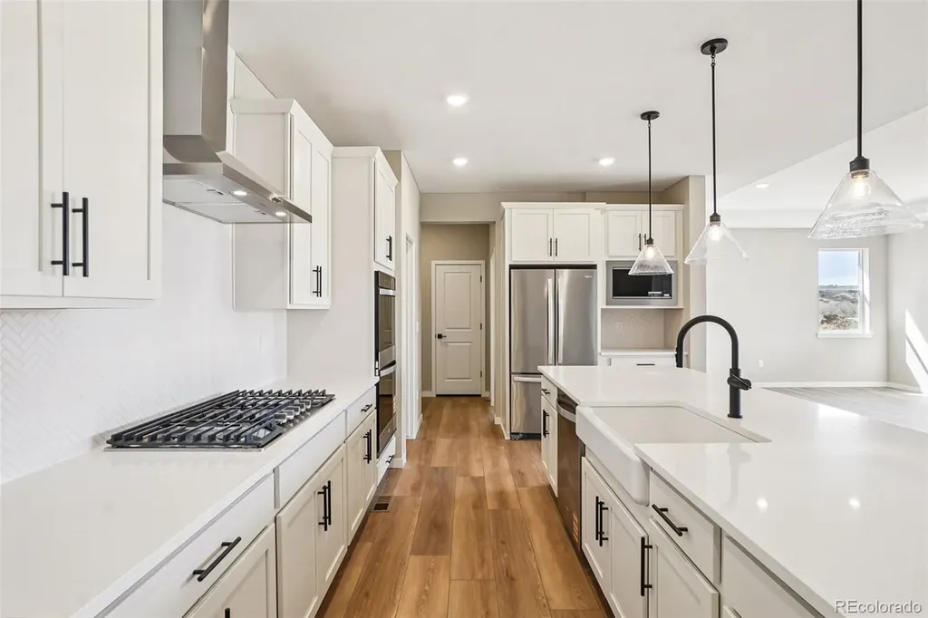 13817 Daffodil Way Parker CO 80134