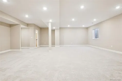 13817 Daffodil Way Parker CO 80134