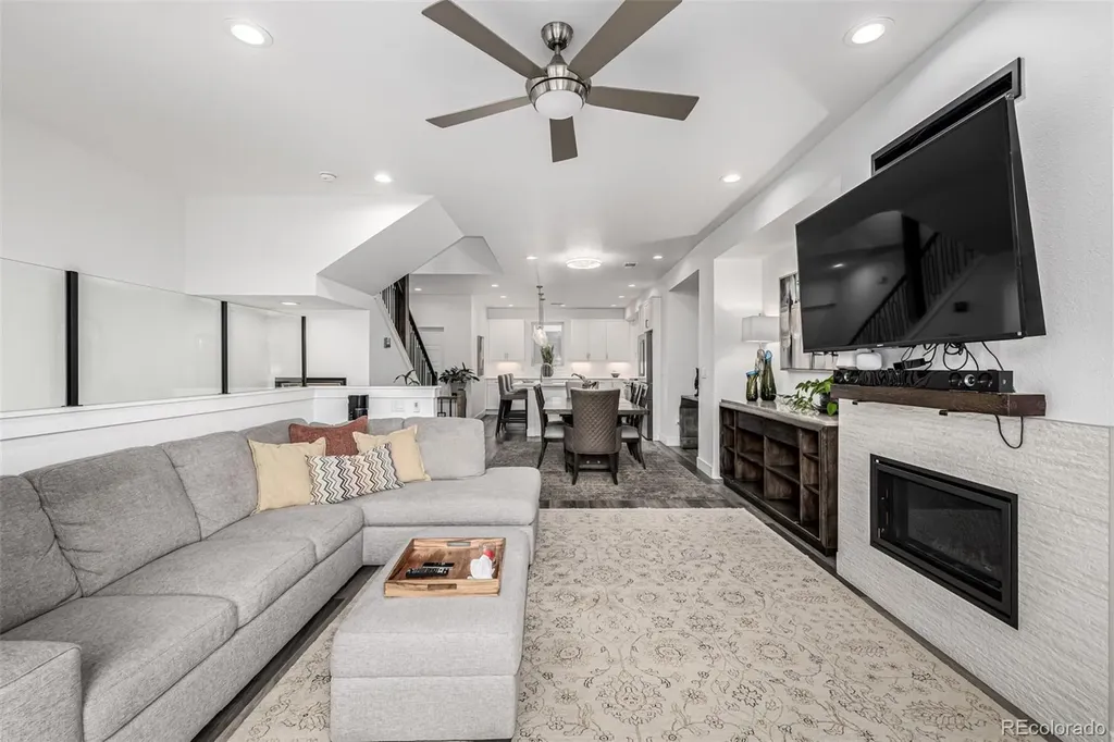 6820 E Lowry Boulevard Denver CO 80230