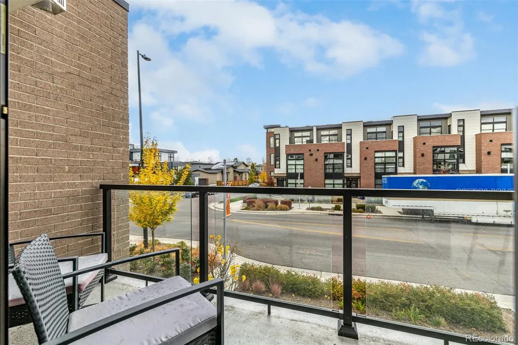 6820 E Lowry Boulevard Denver CO 80230
