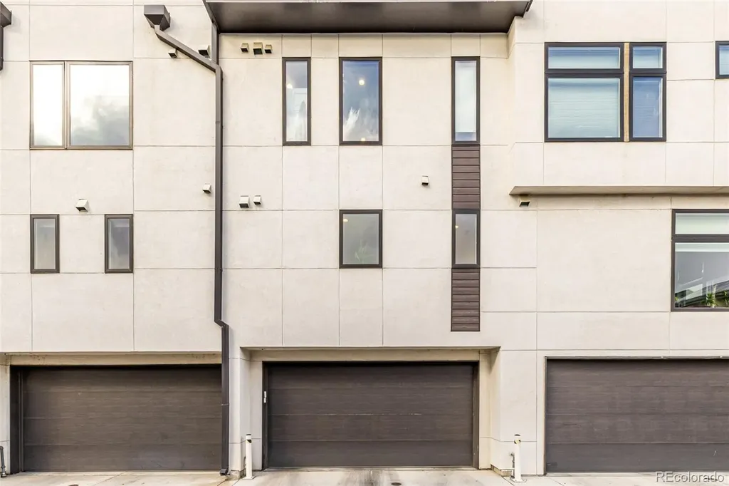 6820 E Lowry Boulevard Denver CO 80230