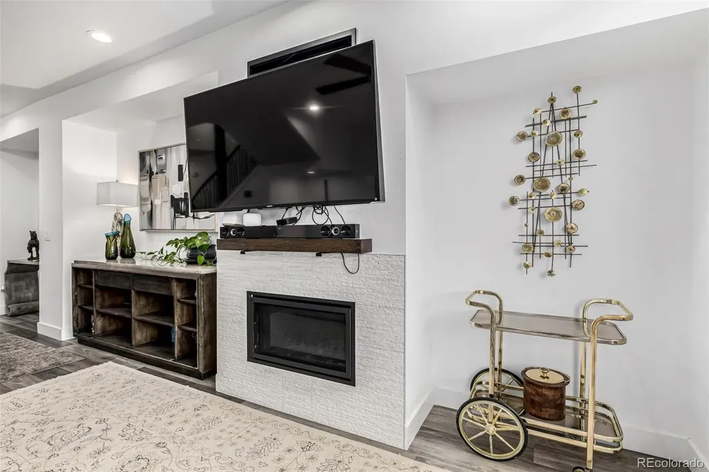 6820 E Lowry Boulevard Denver CO 80230