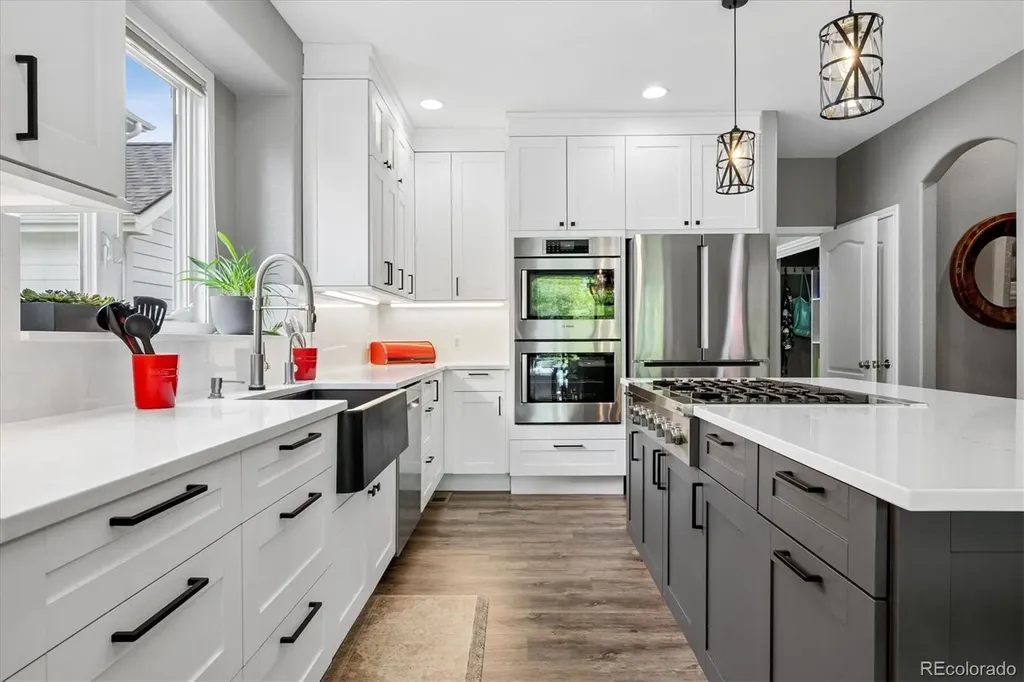 6250 W Crestline Avenue Littleton CO 80123