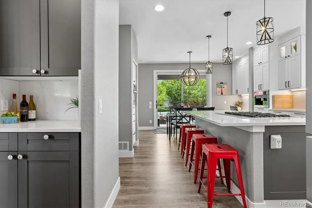 6250 W Crestline Avenue Littleton CO 80123