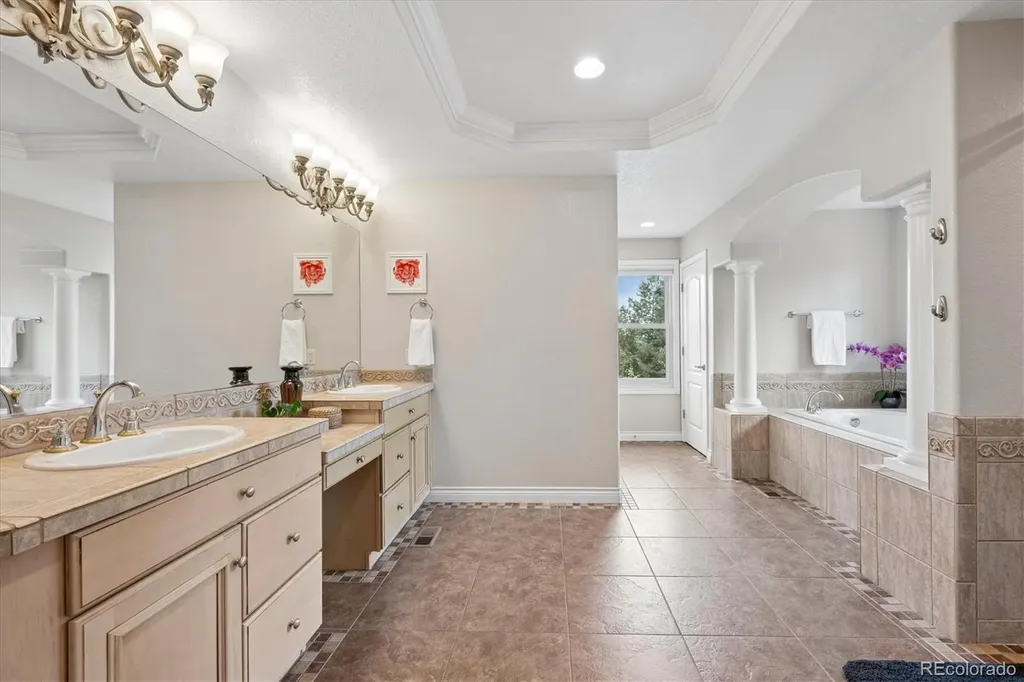 6250 W Crestline Avenue Littleton CO 80123