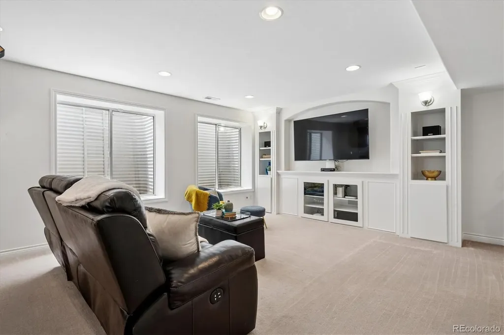 6250 W Crestline Avenue Littleton CO 80123