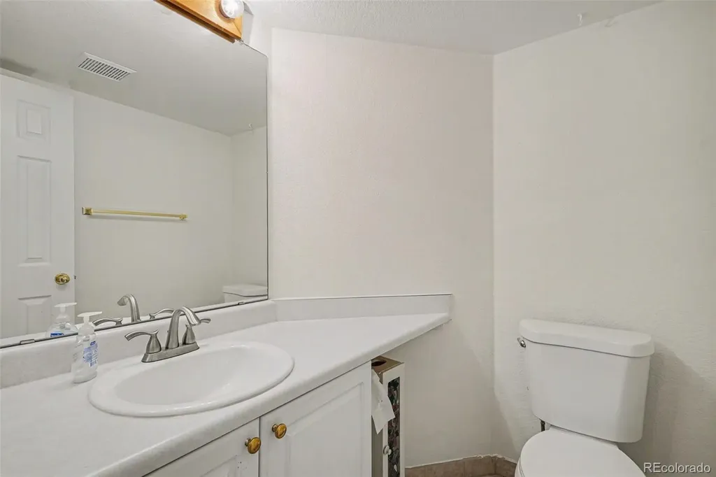 17045 Hastings Avenue Parker CO 80134