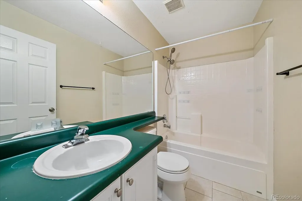 4542 Melbourne Way Littleton CO 80130