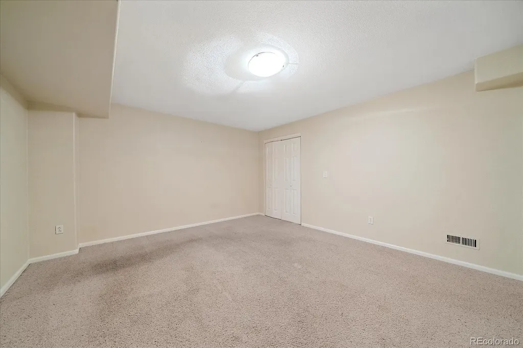 4542 Melbourne Way Littleton CO 80130