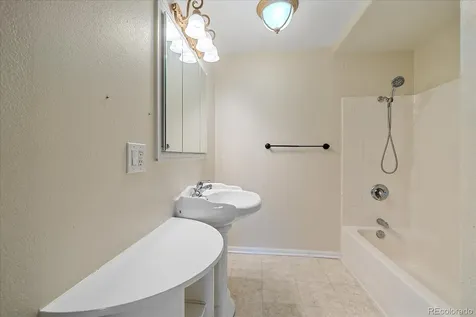4542 Melbourne Way Littleton CO 80130