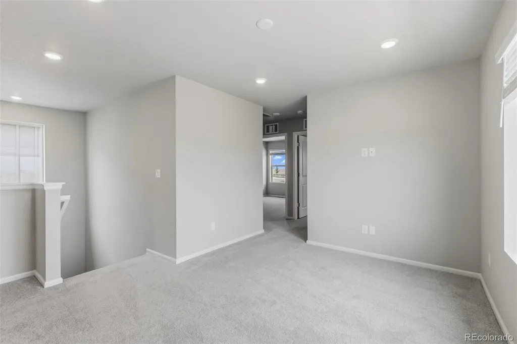 5496 N Elk Street Aurora CO 80019