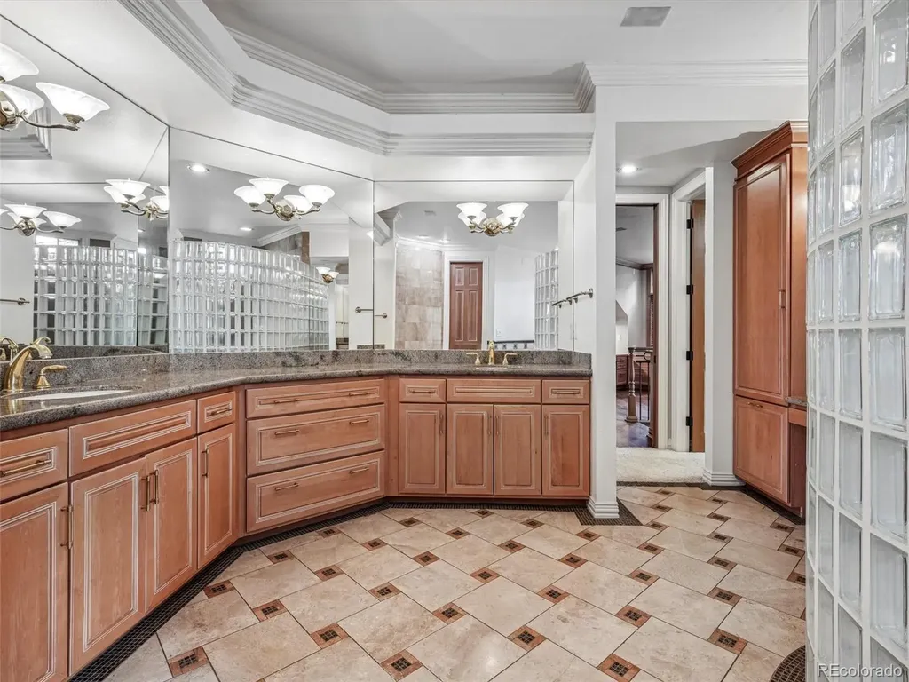 5701 S Aspen Court Greenwood Village CO 80121