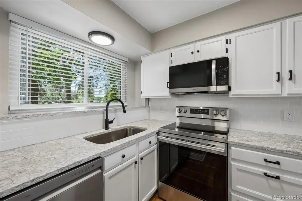 6505 W 84th Way Arvada CO 80003