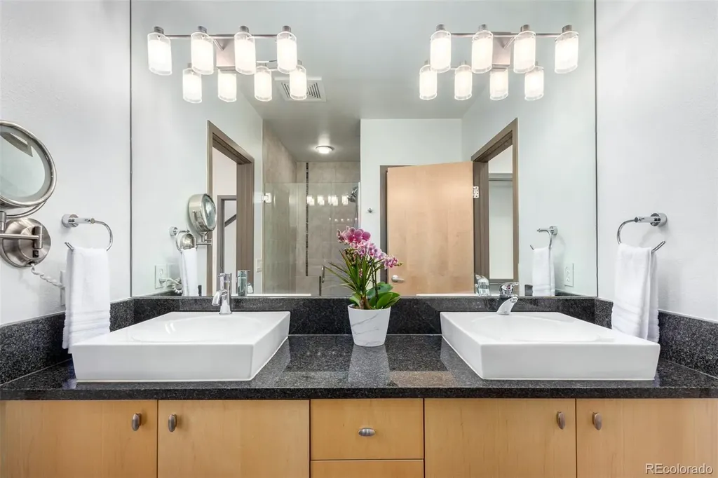 2347 Glenarm Place Denver CO 80205