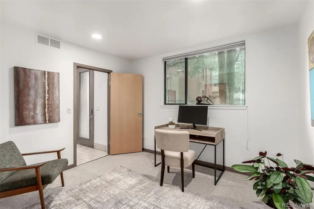 2347 Glenarm Place Denver CO 80205