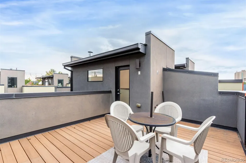 2347 Glenarm Place Denver CO 80205