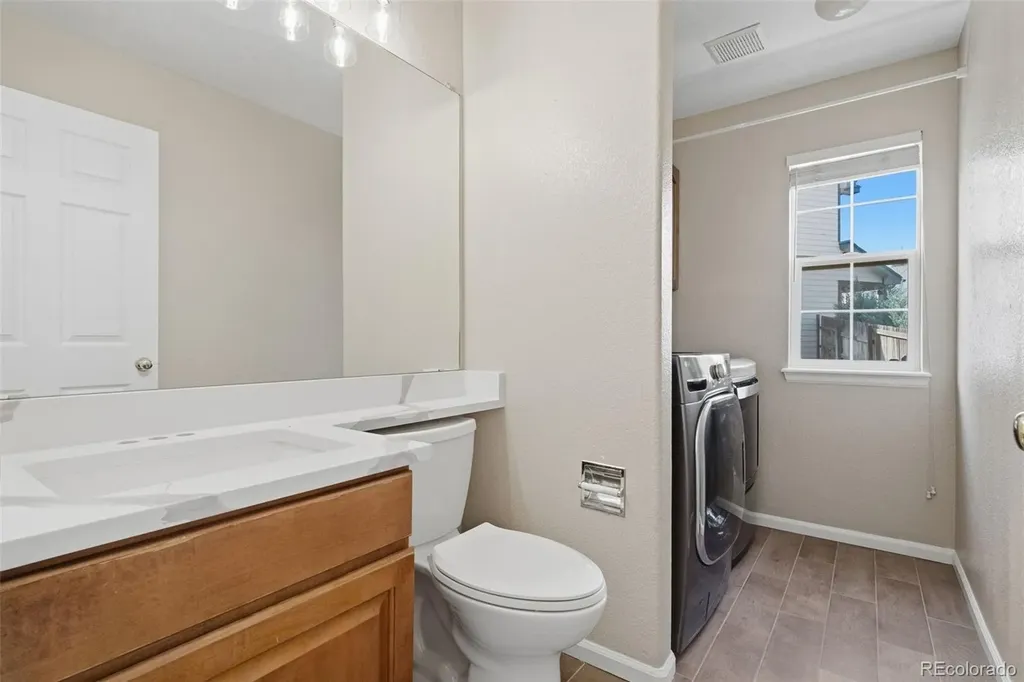 19102 E Crestridge Circle Aurora CO 80015