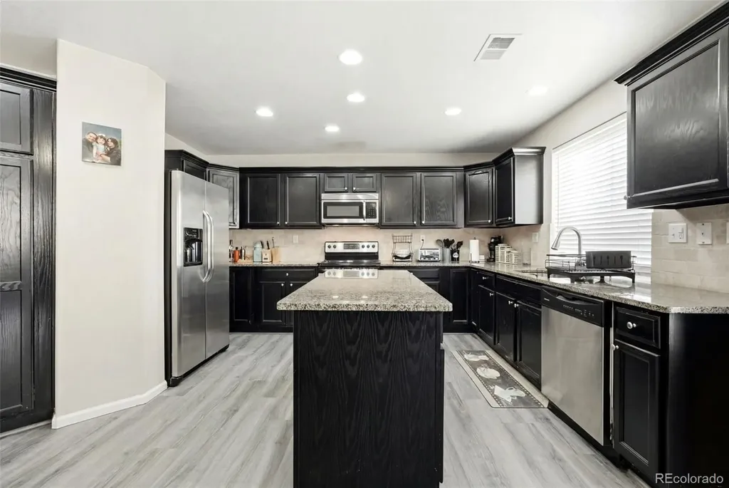 21611 E 54th Place Denver CO 80249