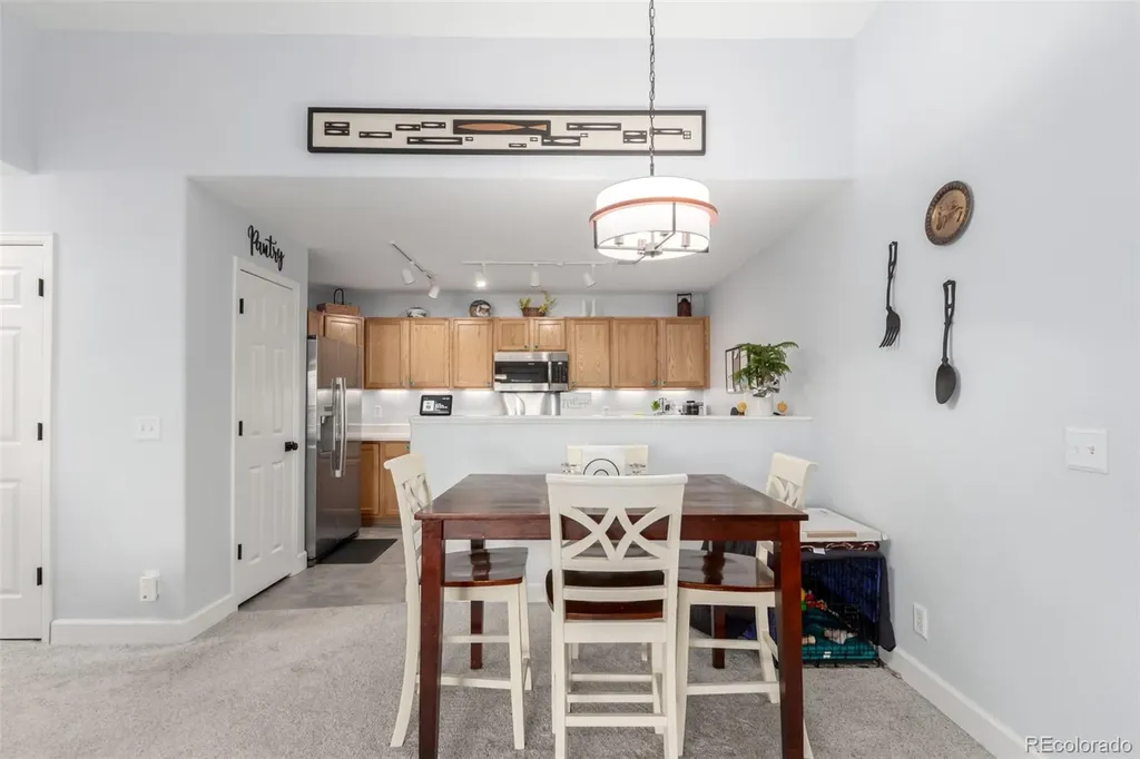 4211 S Blackhawk Circle Aurora CO 80014