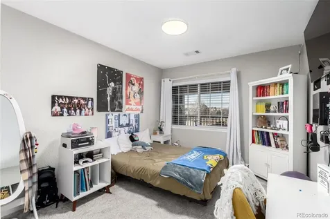 4211 S Blackhawk Circle Aurora CO 80014