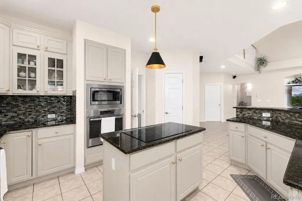 9798 Sylvestor Road Highlands Ranch CO 80129