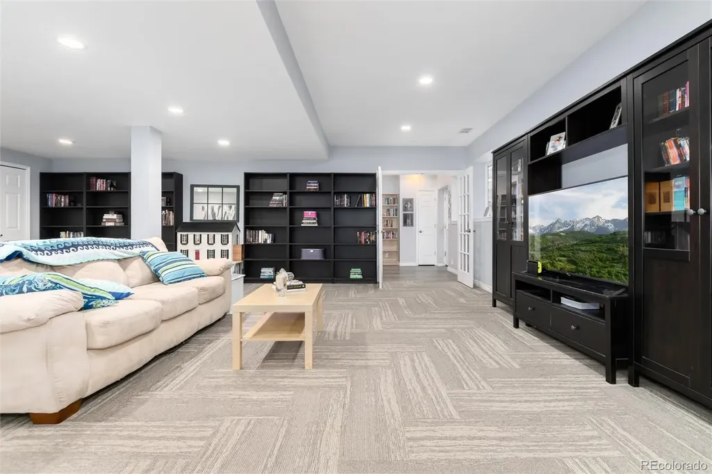 9798 Sylvestor Road Highlands Ranch CO 80129