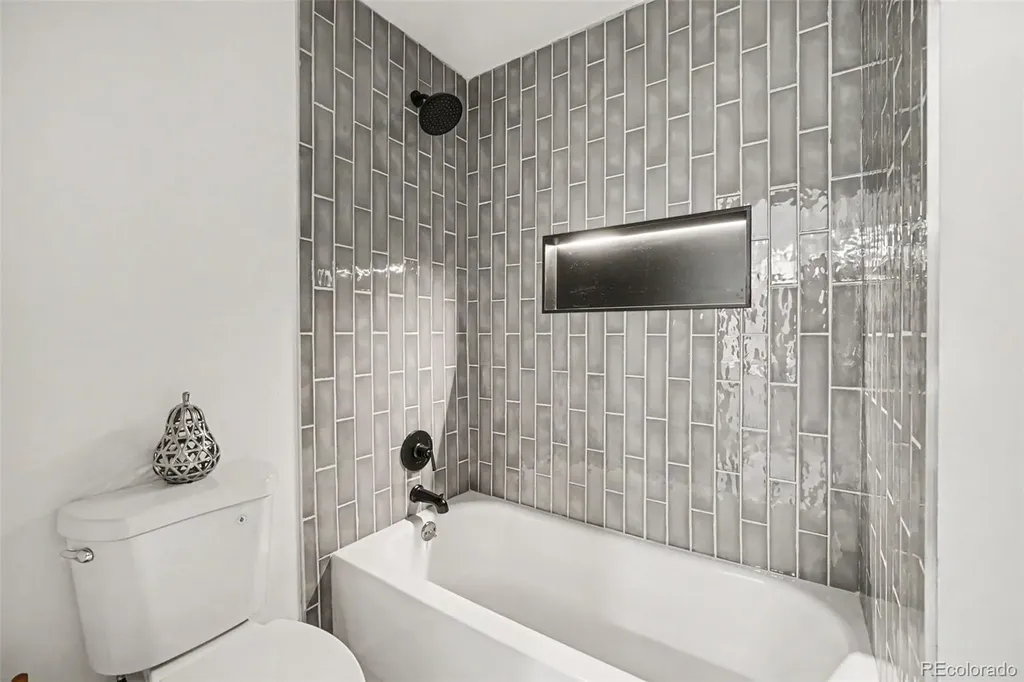 169 Xenon Street Lakewood CO 80228