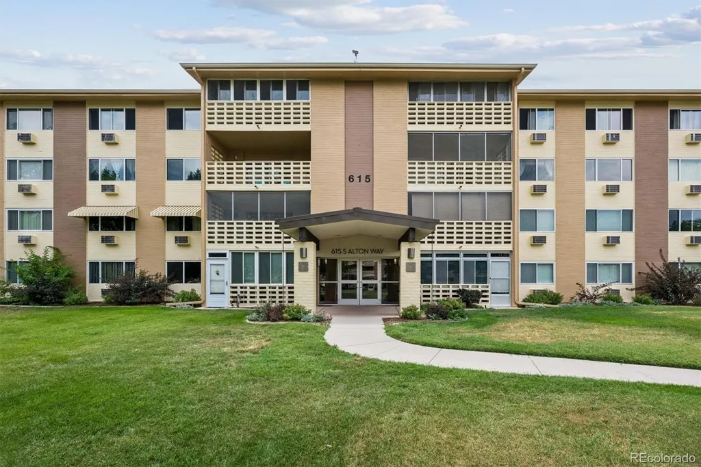 615 S Alton Way Denver CO 80247