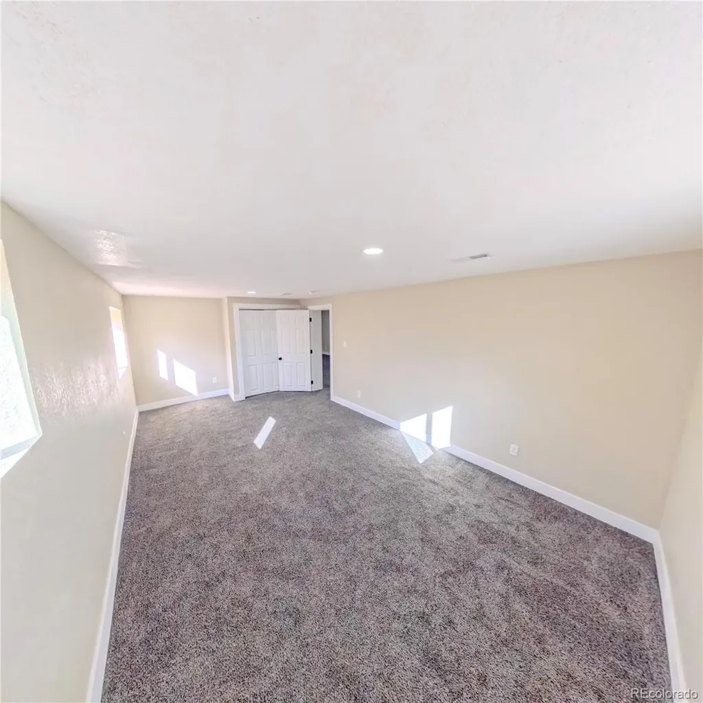 432 3rd Avenue Deer Trail CO 80105