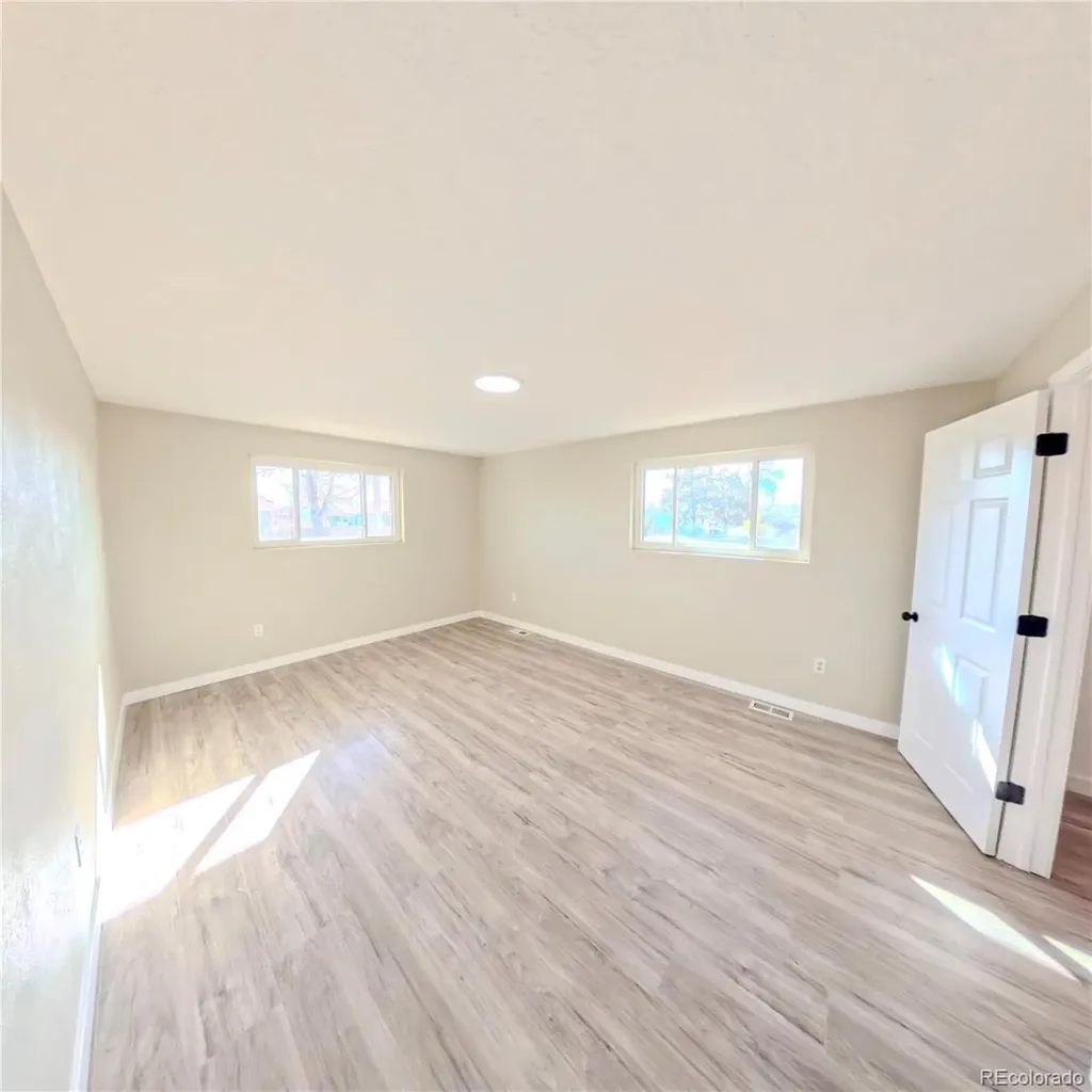 432 3rd Avenue Deer Trail CO 80105