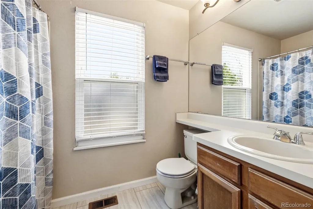 19751 E Dartmouth Place Aurora CO 80013