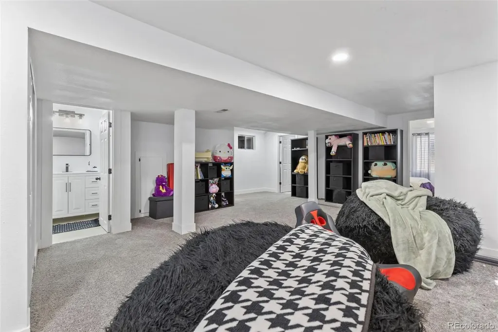 211 Durham Court Castle Rock CO 80108