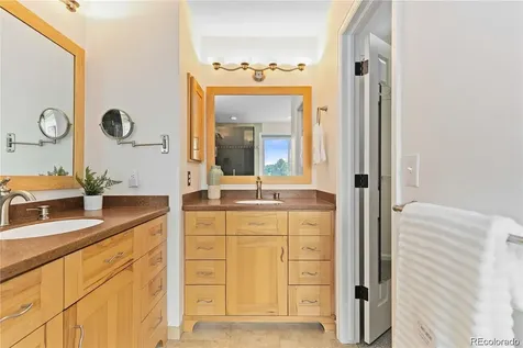 8642 Canongate Lane Highlands Ranch CO 80130
