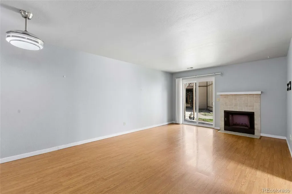 225 E 8th Avenue Longmont CO 80504