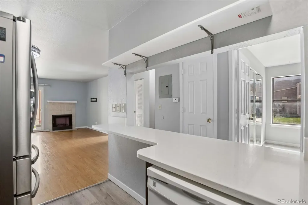 225 E 8th Avenue Longmont CO 80504