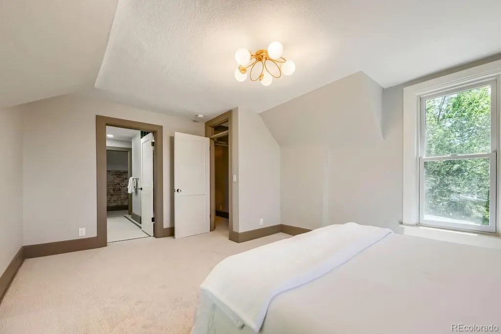 2505 Yates Street Denver CO 80212