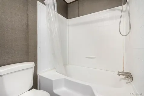 1614 Van Buren Way Aurora CO 80011