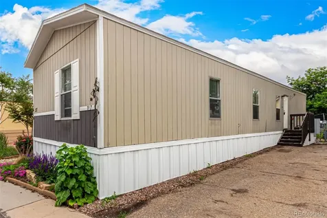 1614 Van Buren Way Aurora CO 80011