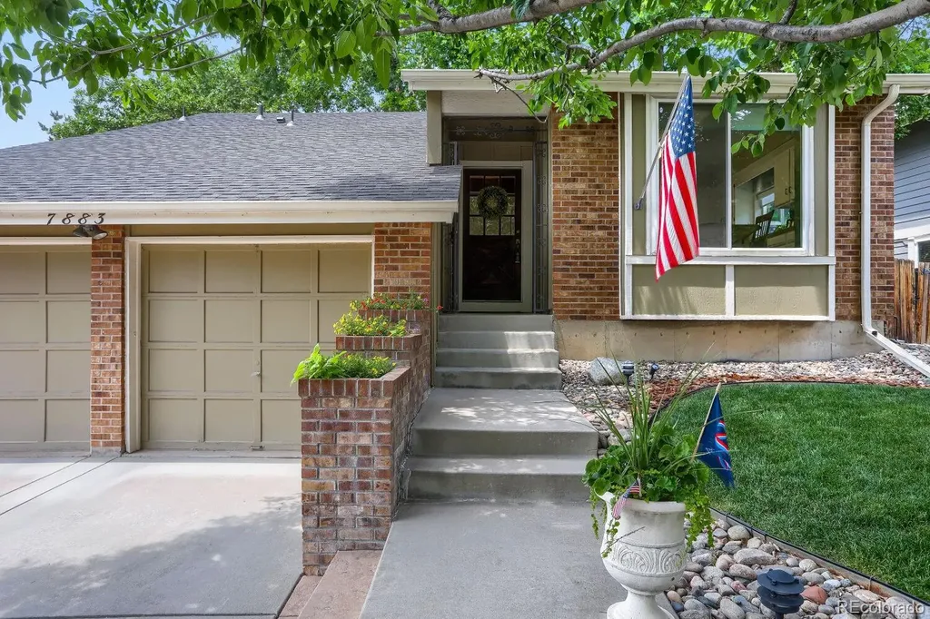 7883 S Ulster Street Centennial CO 80112