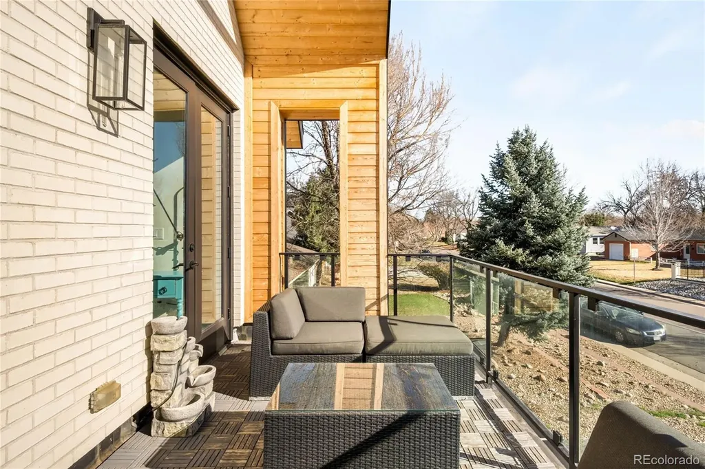 1675 S Steele Street Denver CO 80210