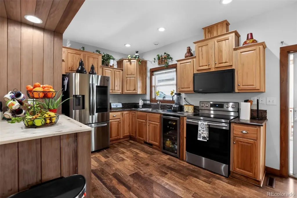 10 Salmon Loop Gypsum CO 81637