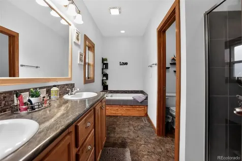 10 Salmon Loop Gypsum CO 81637