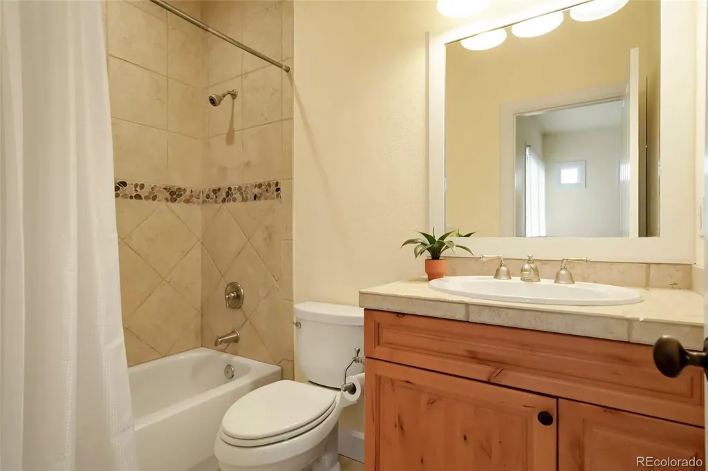 387 Crossing Circle Castle Pines CO 80108
