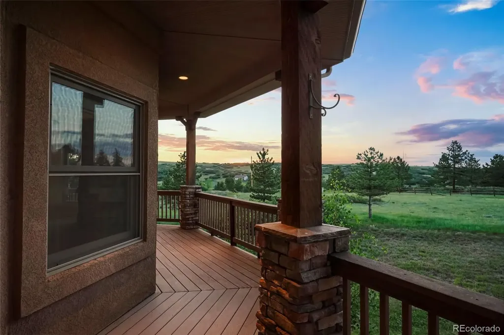 387 Crossing Circle Castle Pines CO 80108