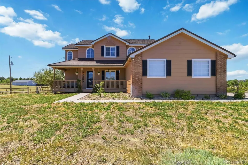 7289 S Ireland Way Centennial CO 80016