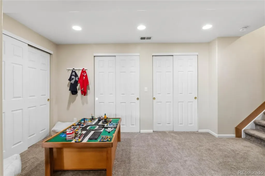 7289 S Ireland Way Centennial CO 80016