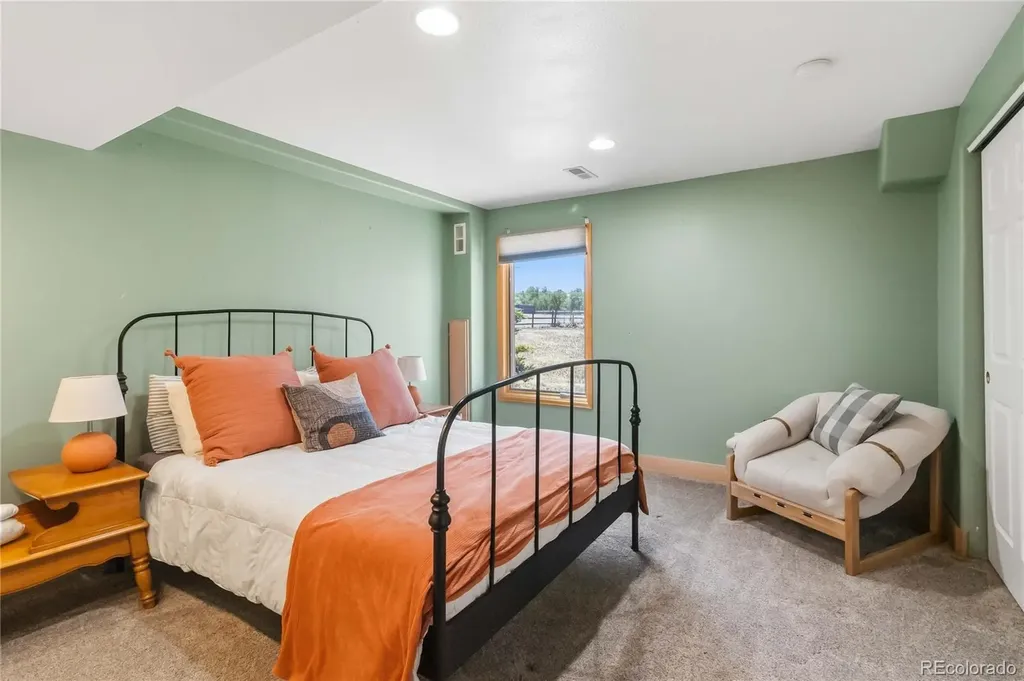 7289 S Ireland Way Centennial CO 80016